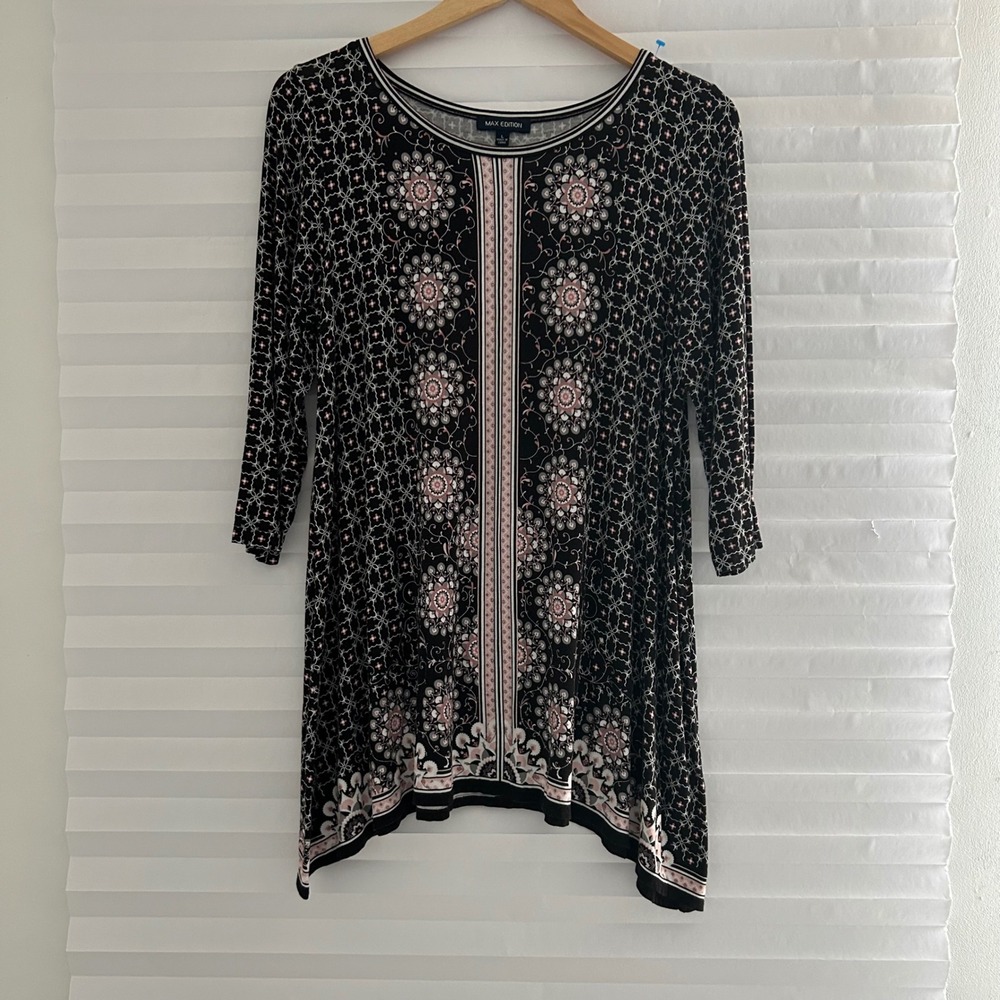 Max Edition Womens Black Pink Medallion Print Sharkbite Hem Tunic Top L Pullover